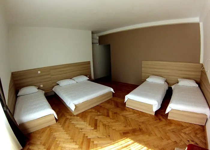 Sweet Dreams And Bed and breakfast 2*