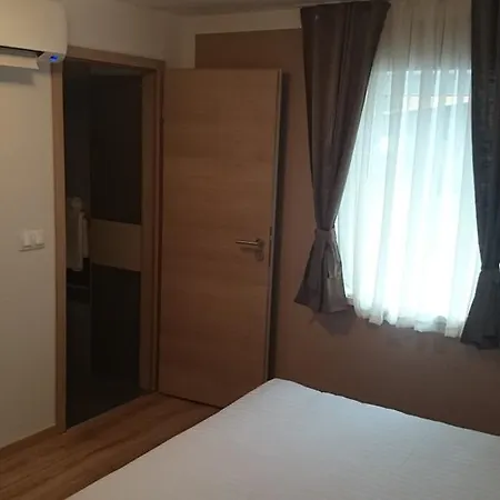 Sweet Dreams And 3*