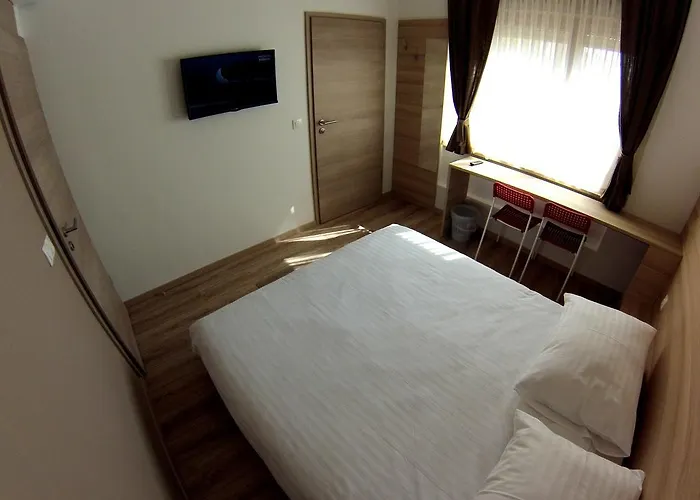 Sweet Dreams And Bed & Breakfast